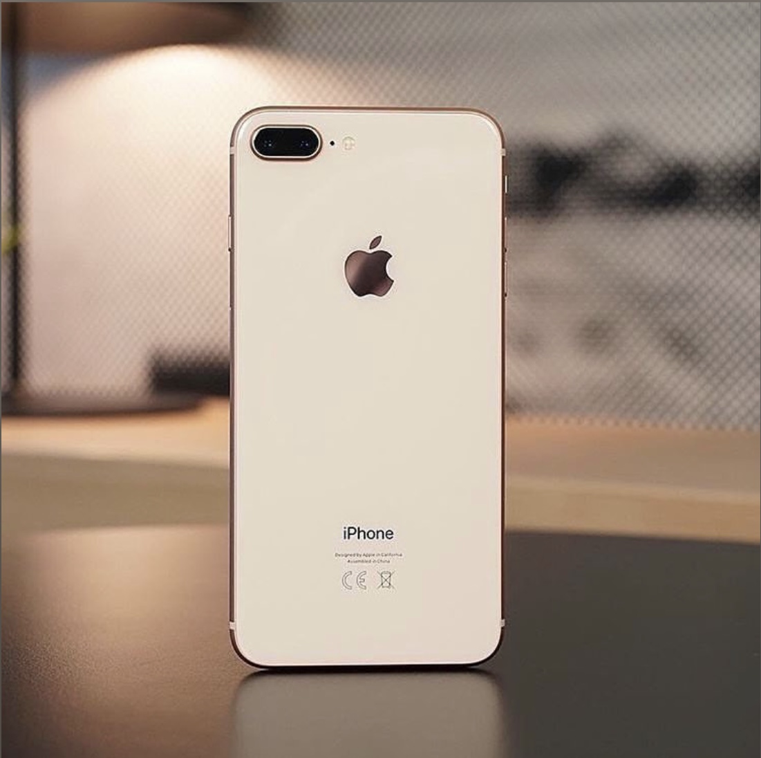 iPhone 8 Plus 