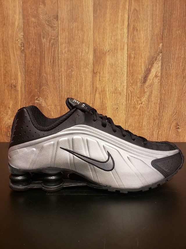 Nike Shox R4 ou R$120,00 NO PIX!