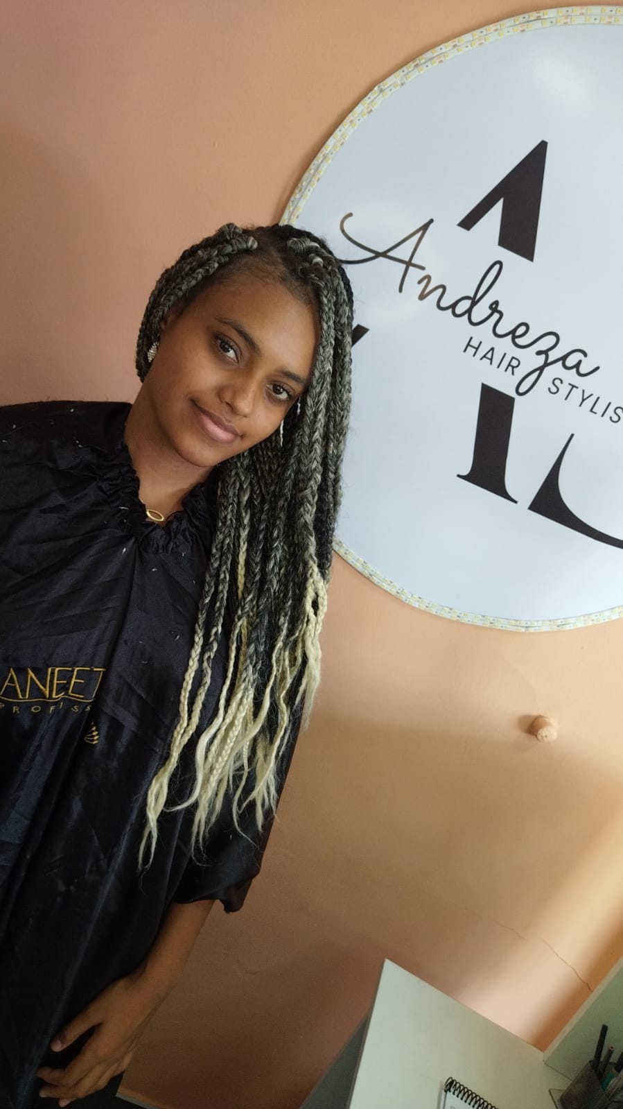 Trança Box braids ou pix no valor de R$250,00